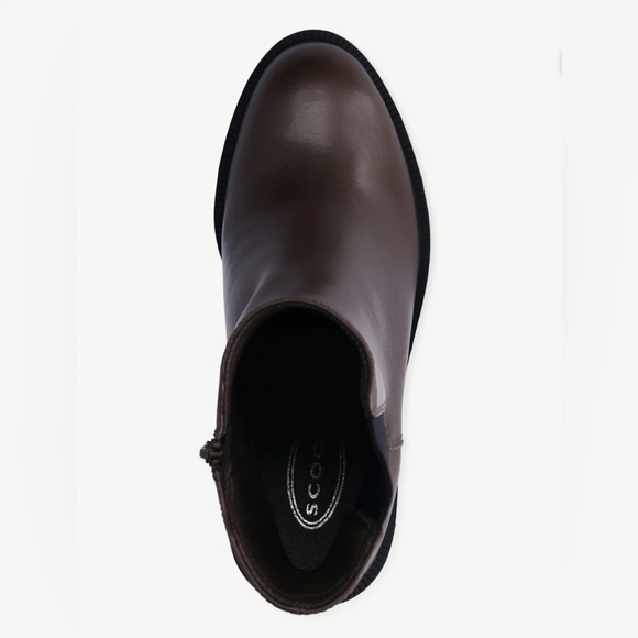 🆕 Scoop Women’s Lug Sole Chelsea Boots (sizes 9 & 10 available!) - Picture 3 of 6